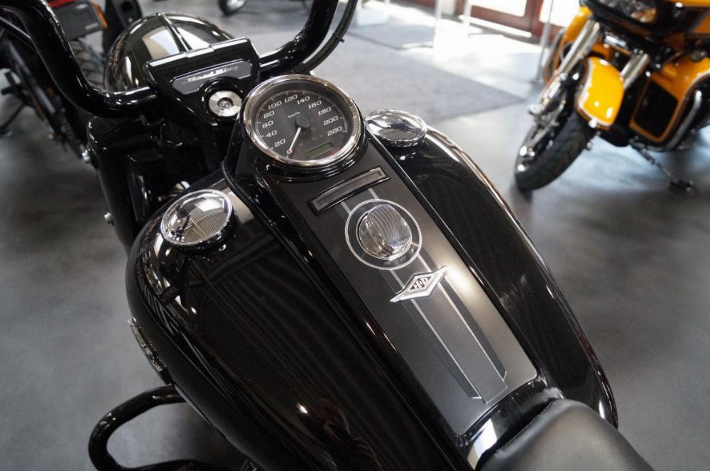 Motorrad verkaufen Harley-Davidson Road King special Ankauf
